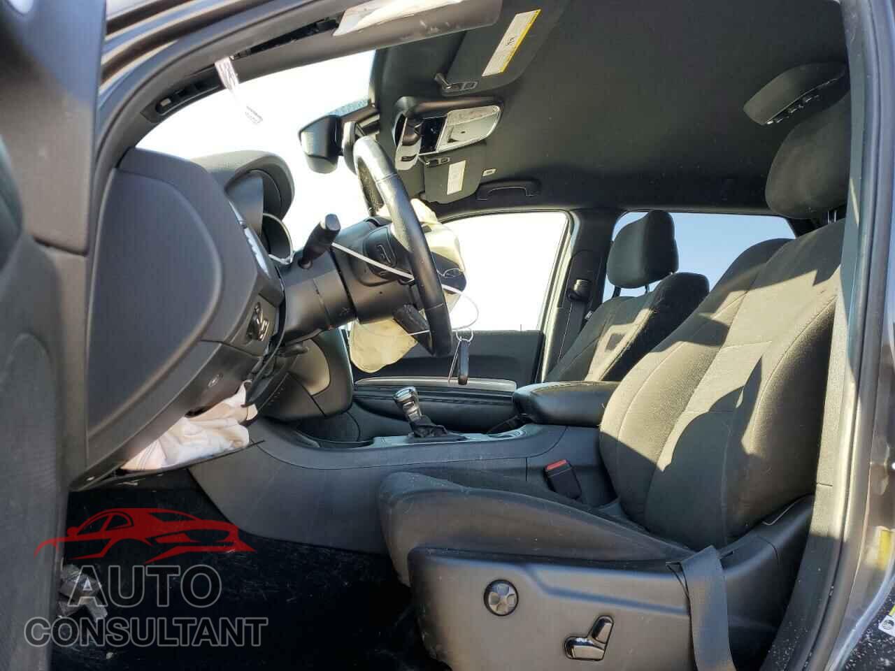DODGE DURANGO 2019 - 1C4RDJAG2KC723430