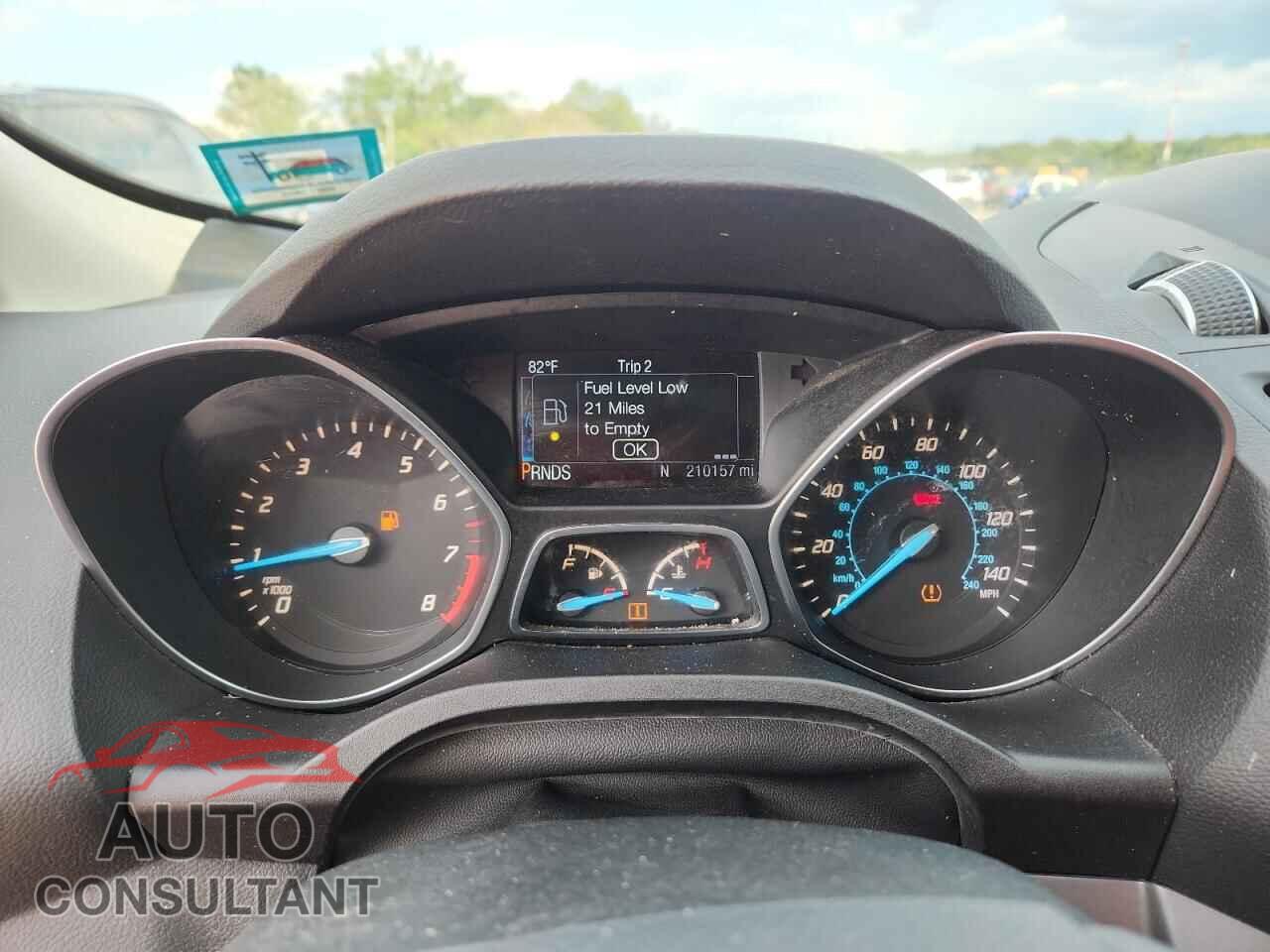 FORD ESCAPE 2016 - 1FMCU9G98GUA72010