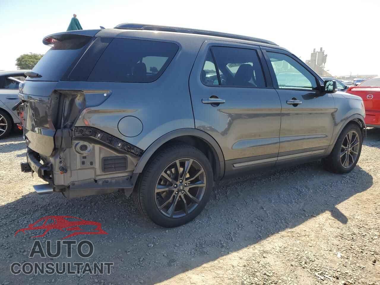 FORD EXPLORER 2018 - 1FM5K7D89JGB57295