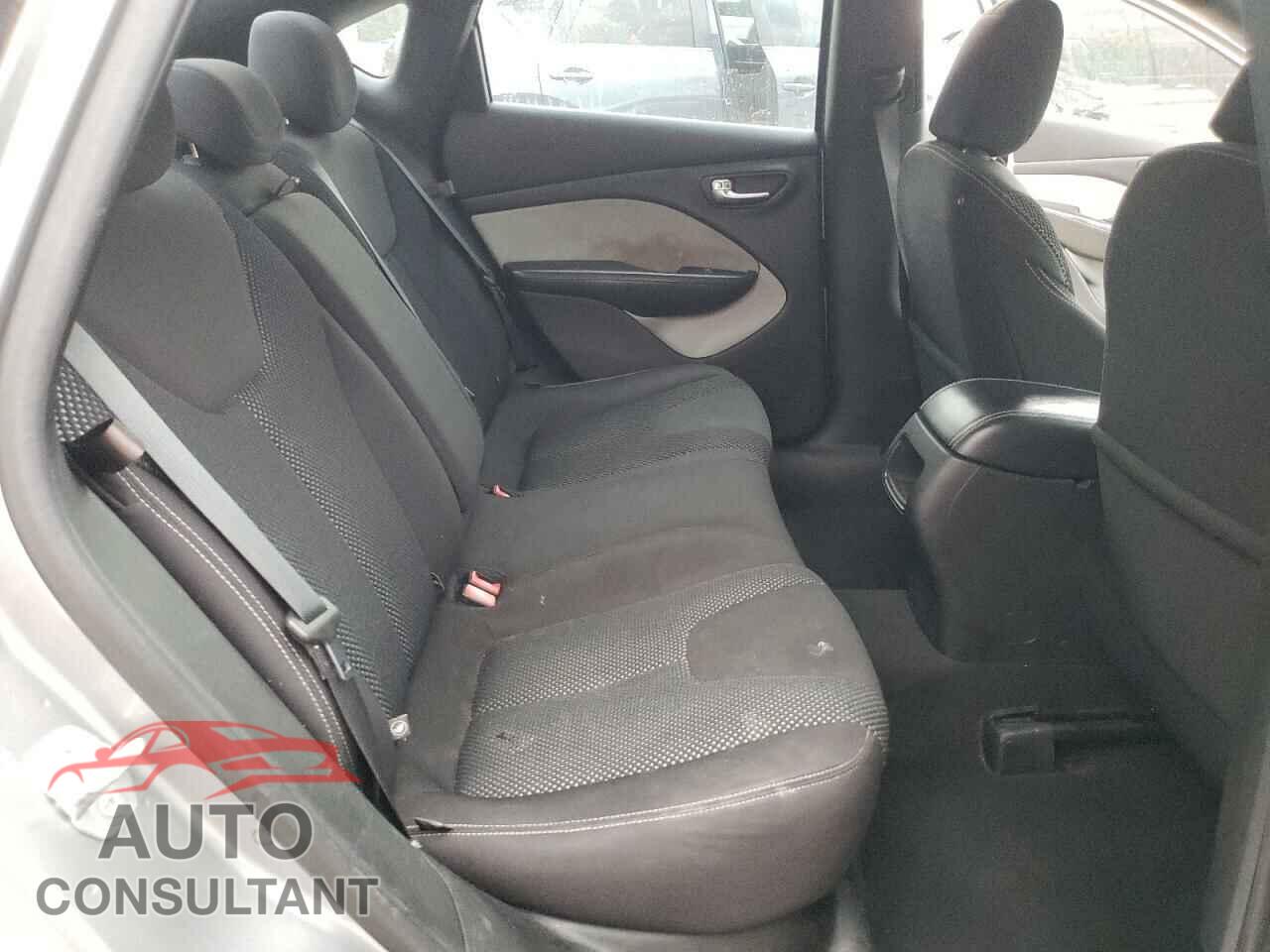 DODGE DART 2015 - 1C3CDFBBXFD121109