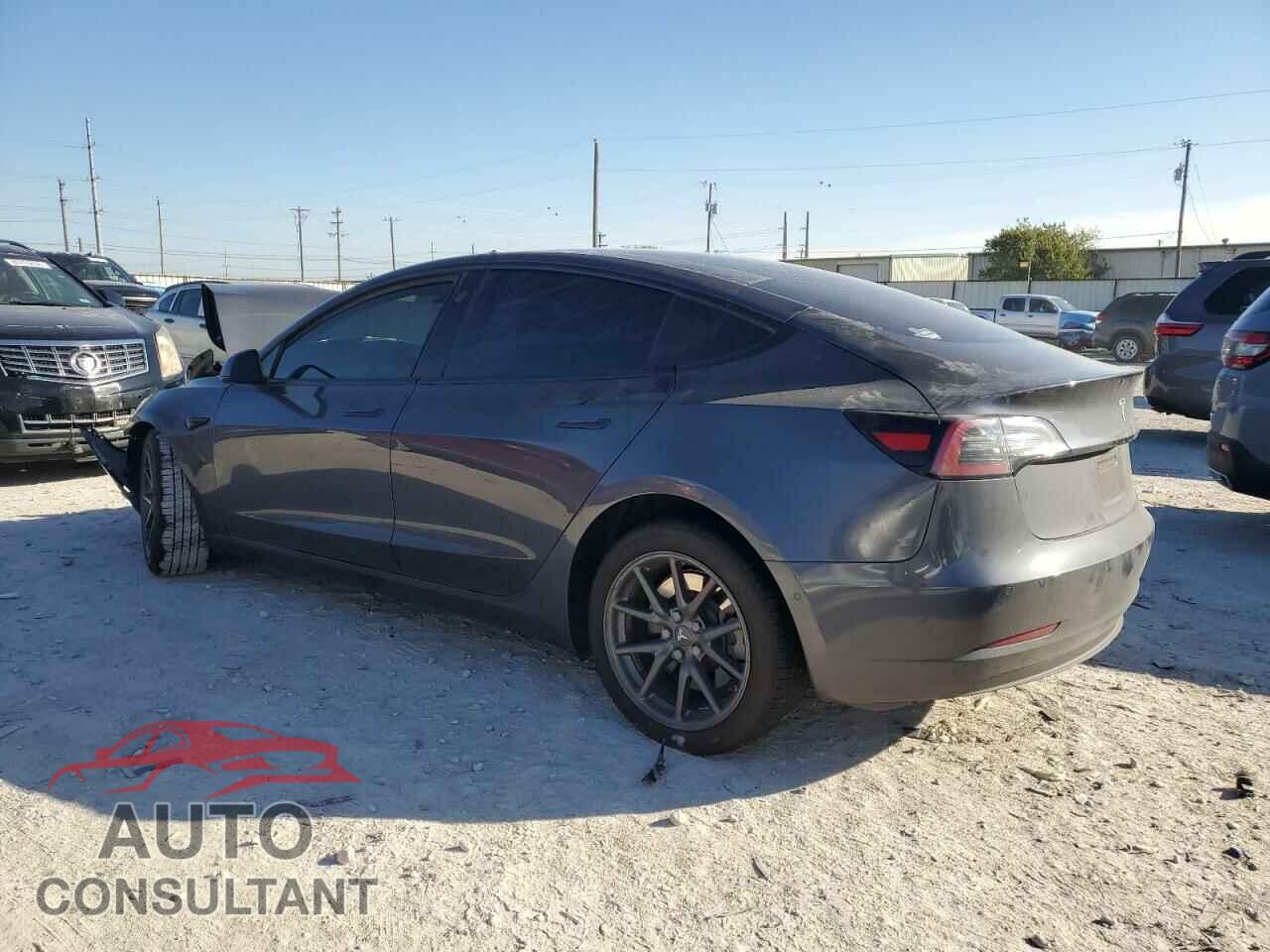 TESLA MODEL 3 2020 - 5YJ3E1EA3LF658049