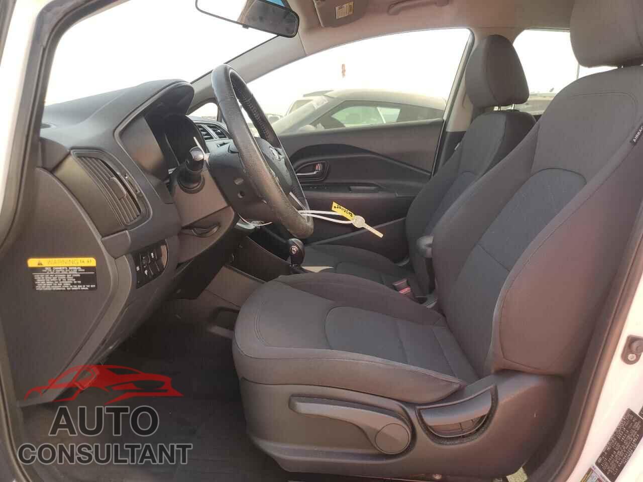 KIA RIO 2013 - KNADN4A32D6225829