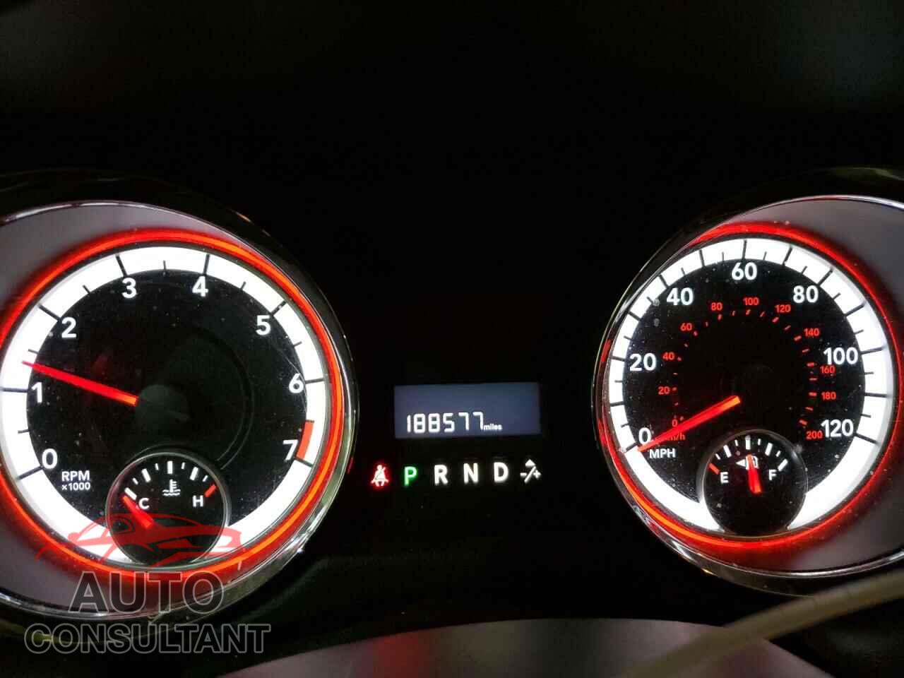 DODGE CARAVAN 2013 - 2C4RDGBG6DR756832