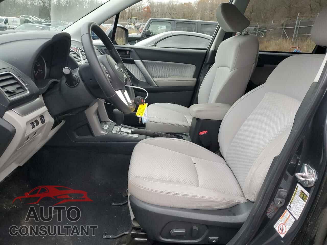 SUBARU FORESTER 2017 - JF2SJAEC5HH401217