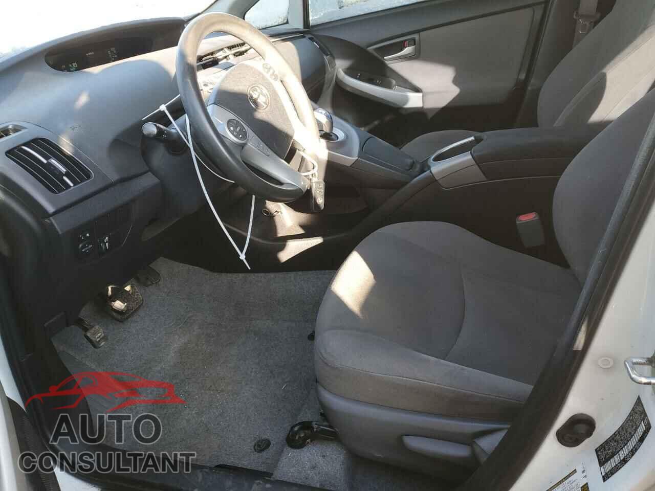 TOYOTA PRIUS 2014 - JTDKN3DU4E1821984