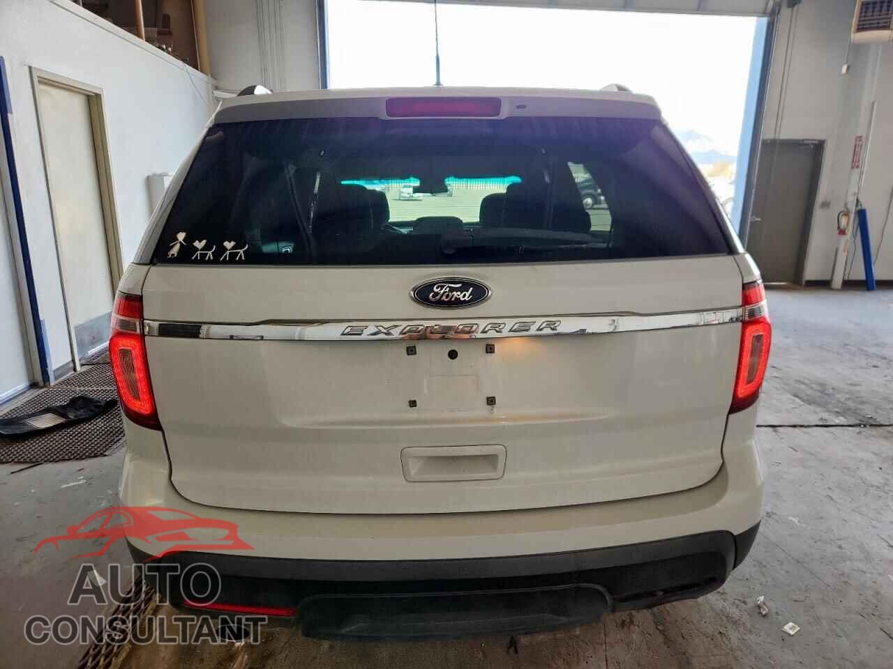 FORD EXPLORER 2015 - 1FM5K7B85FGB25759