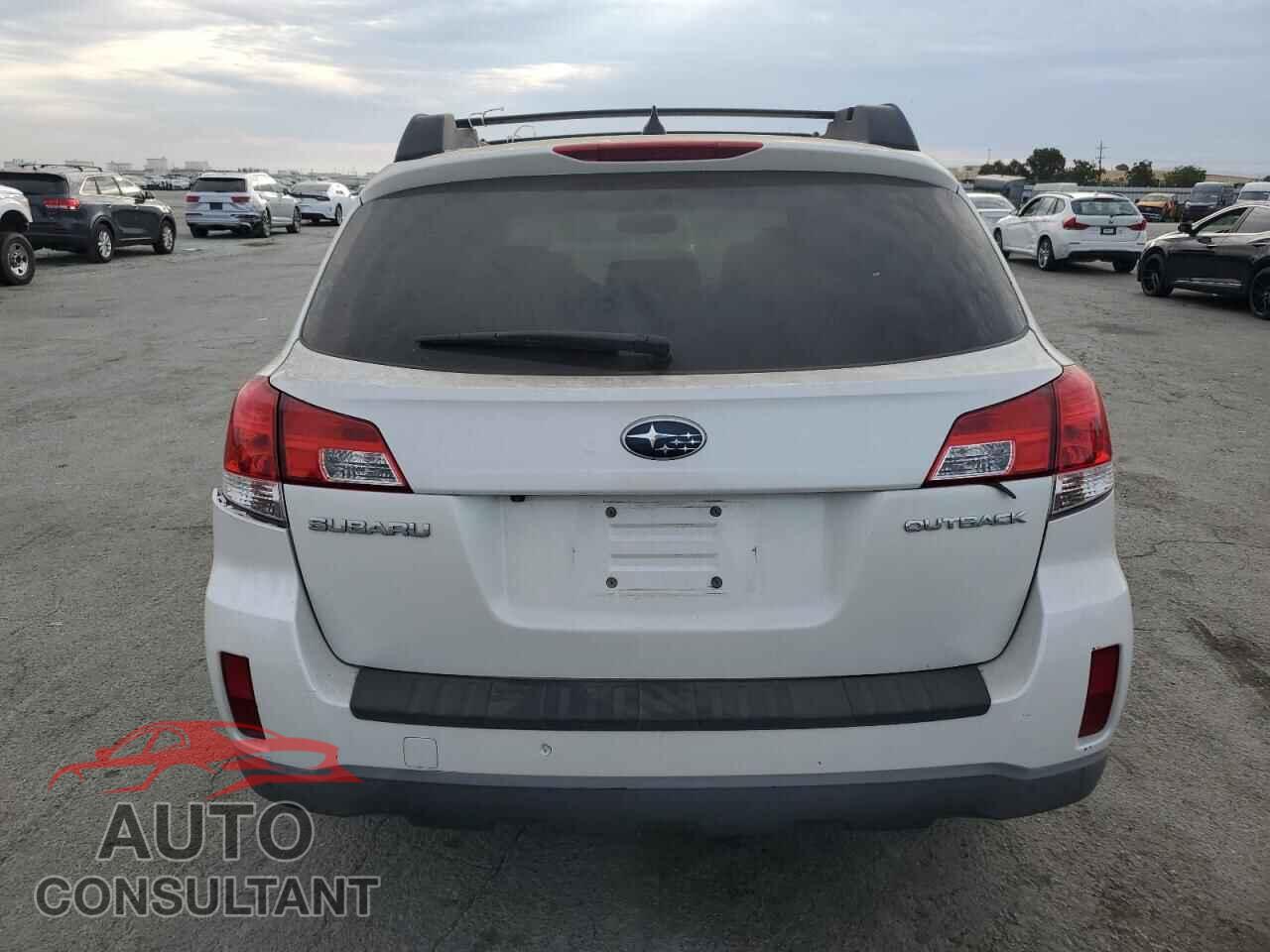 SUBARU OUTBACK 2013 - 4S4BRBSC2D3325265