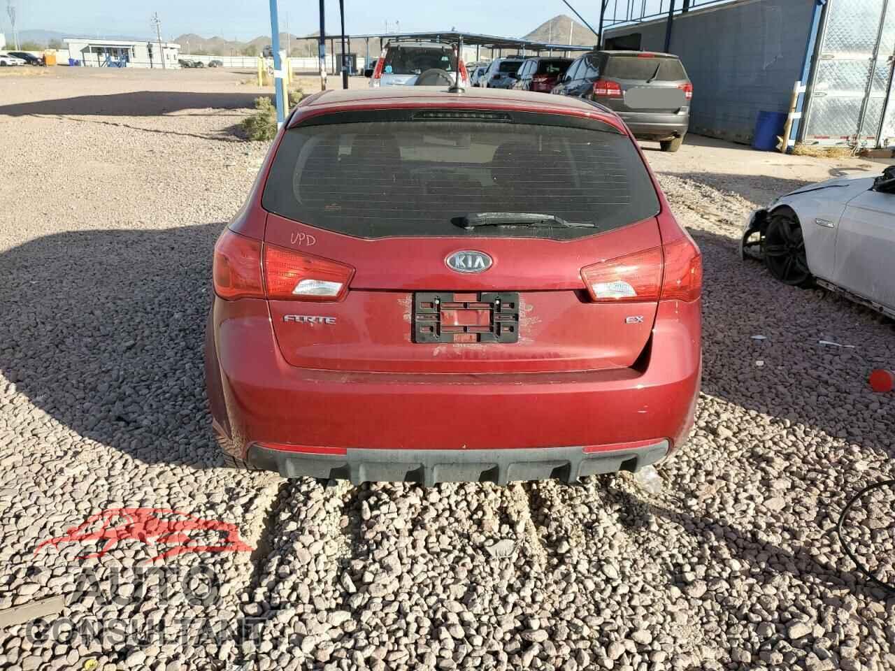 KIA FORTE 2011 - KNAFU5A28B5453166