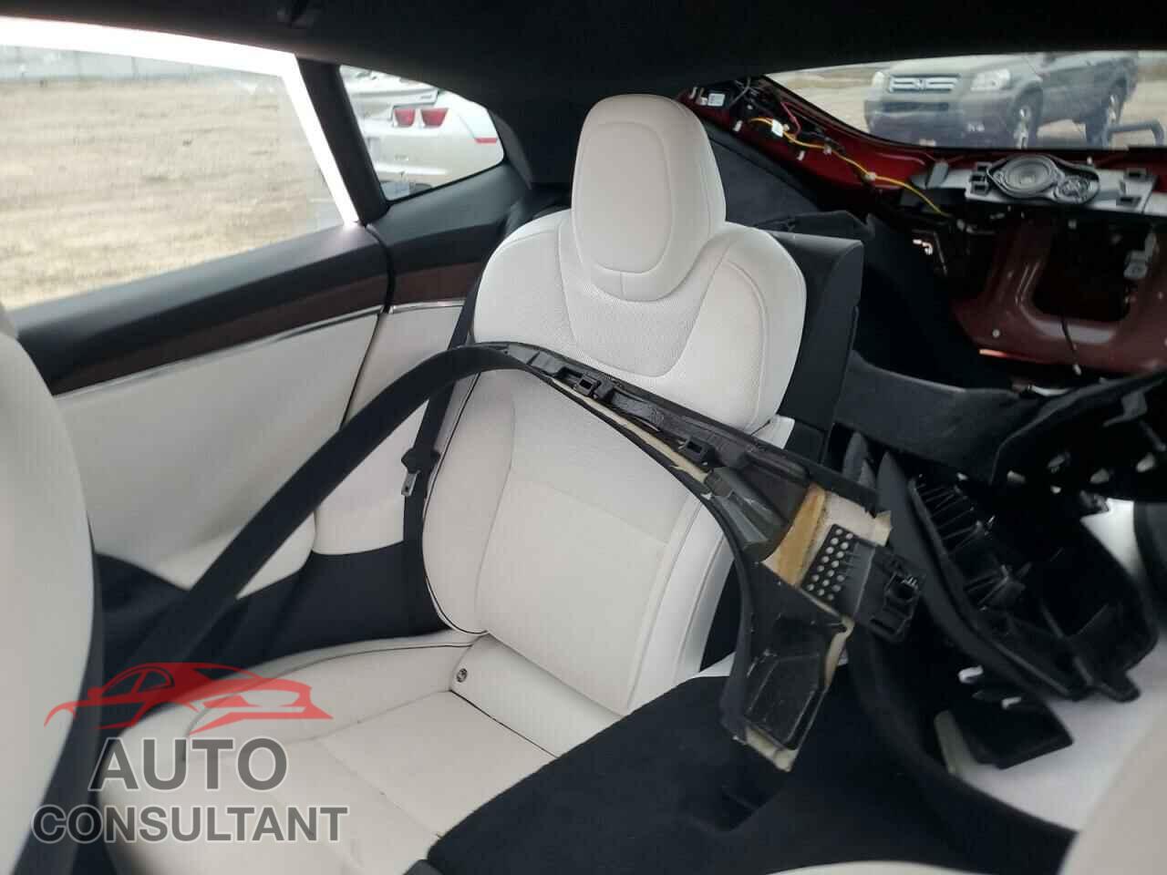 TESLA MODEL S 2021 - 5YJSA1E63MF442822