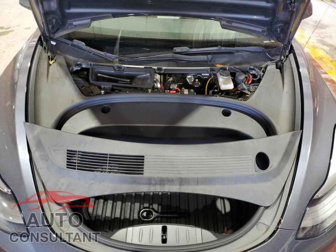 TESLA MODEL 3 2022 - 5YJ3E1EA0NF372145