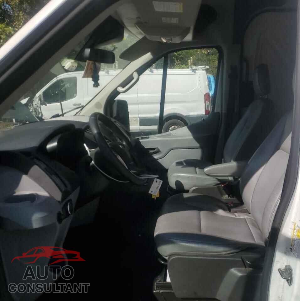 FORD TRANSIT 2019 - 1FTYE2CM8KKA74949