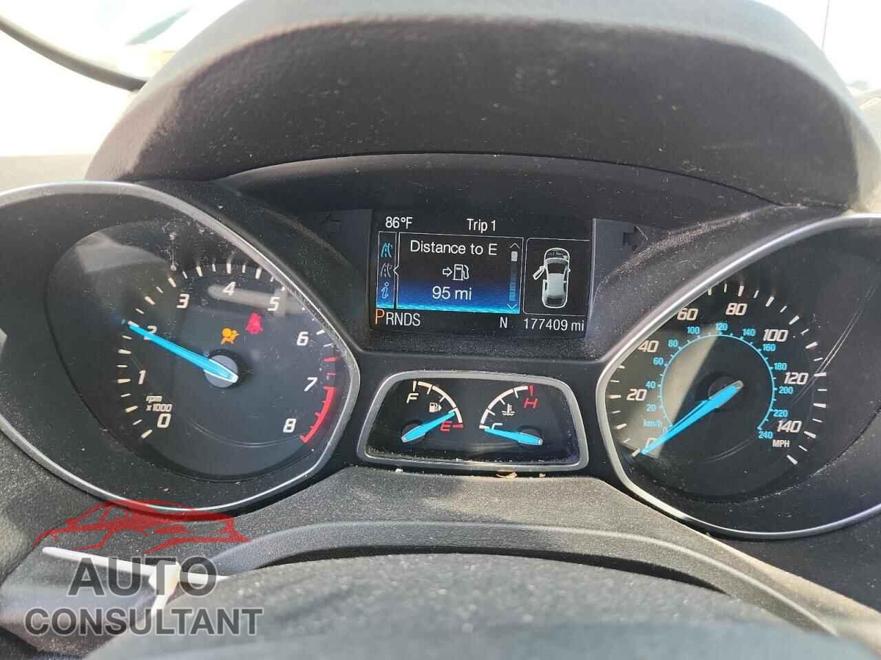 FORD ESCAPE 2013 - 1FMCU0J9XDUD10035
