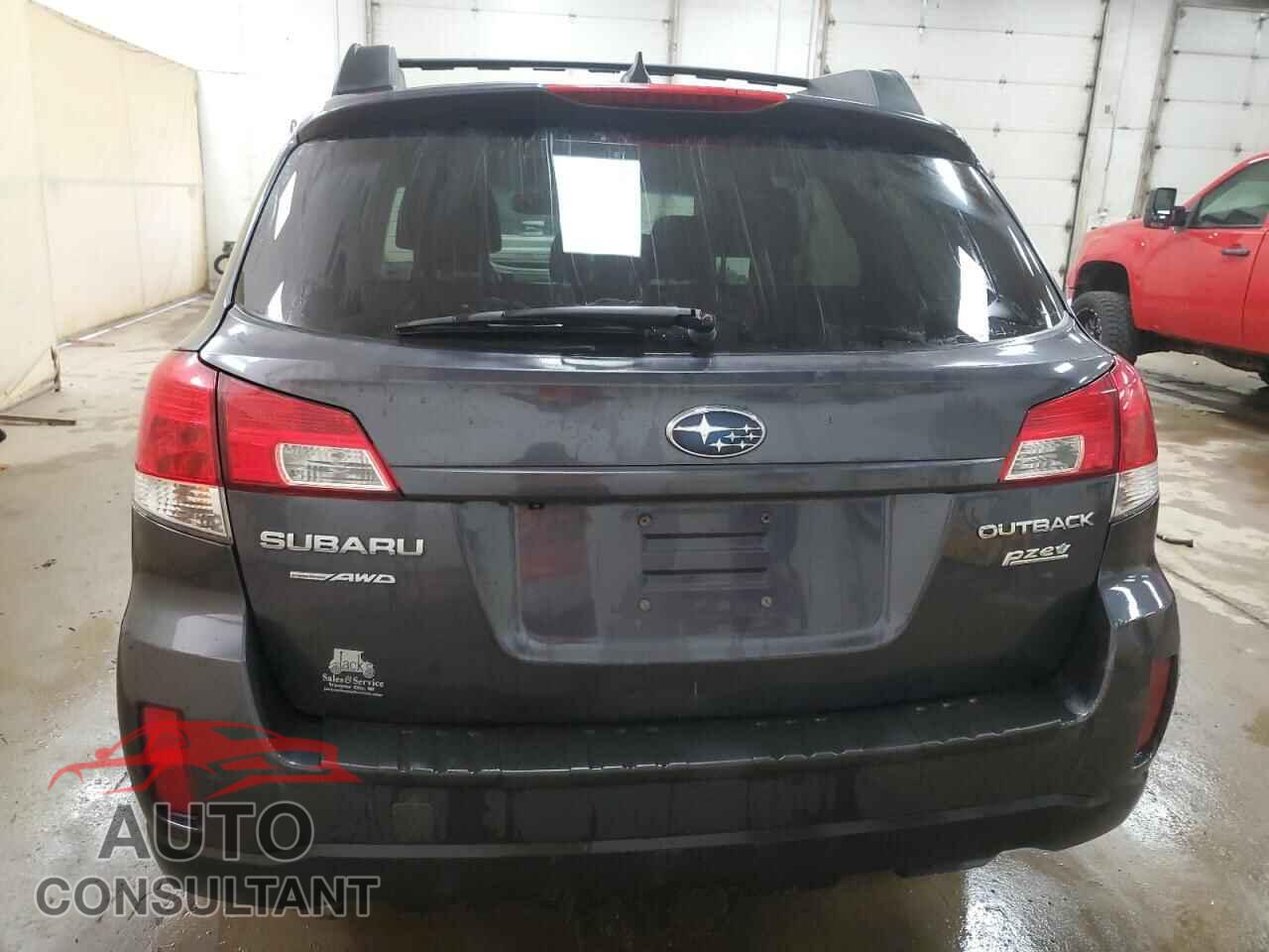 SUBARU OUTBACK 2011 - 4S4BRBKC3B3411505