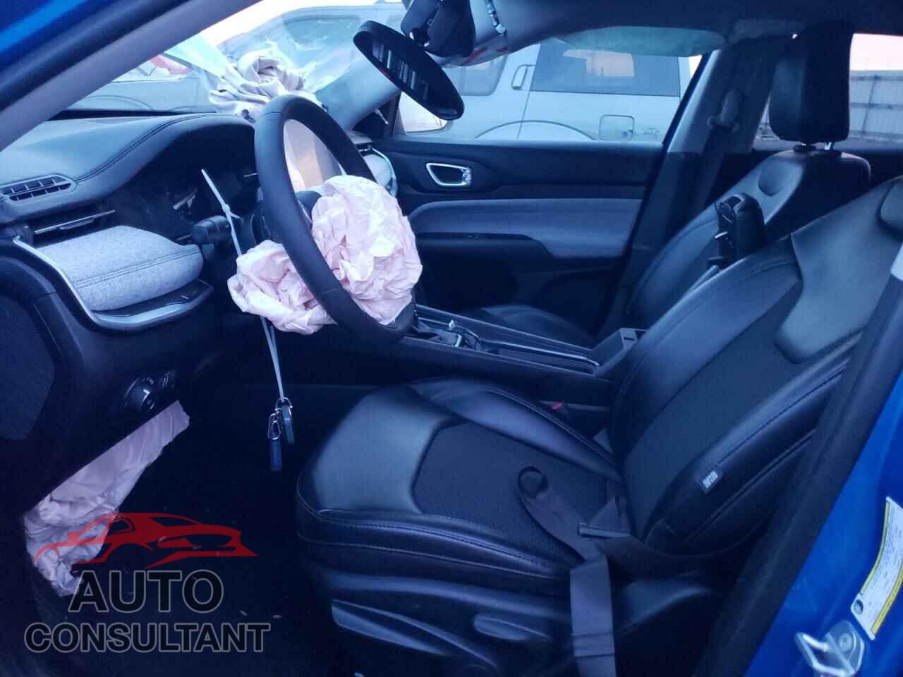 JEEP COMPASS 2022 - 3C4NJDBB5NT130357