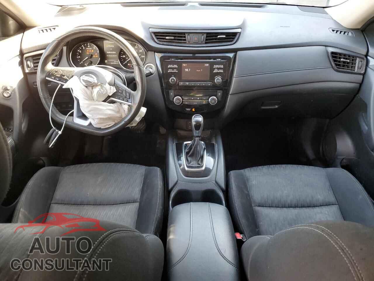 NISSAN ROGUE 2017 - KNMAT2MVXHP584780