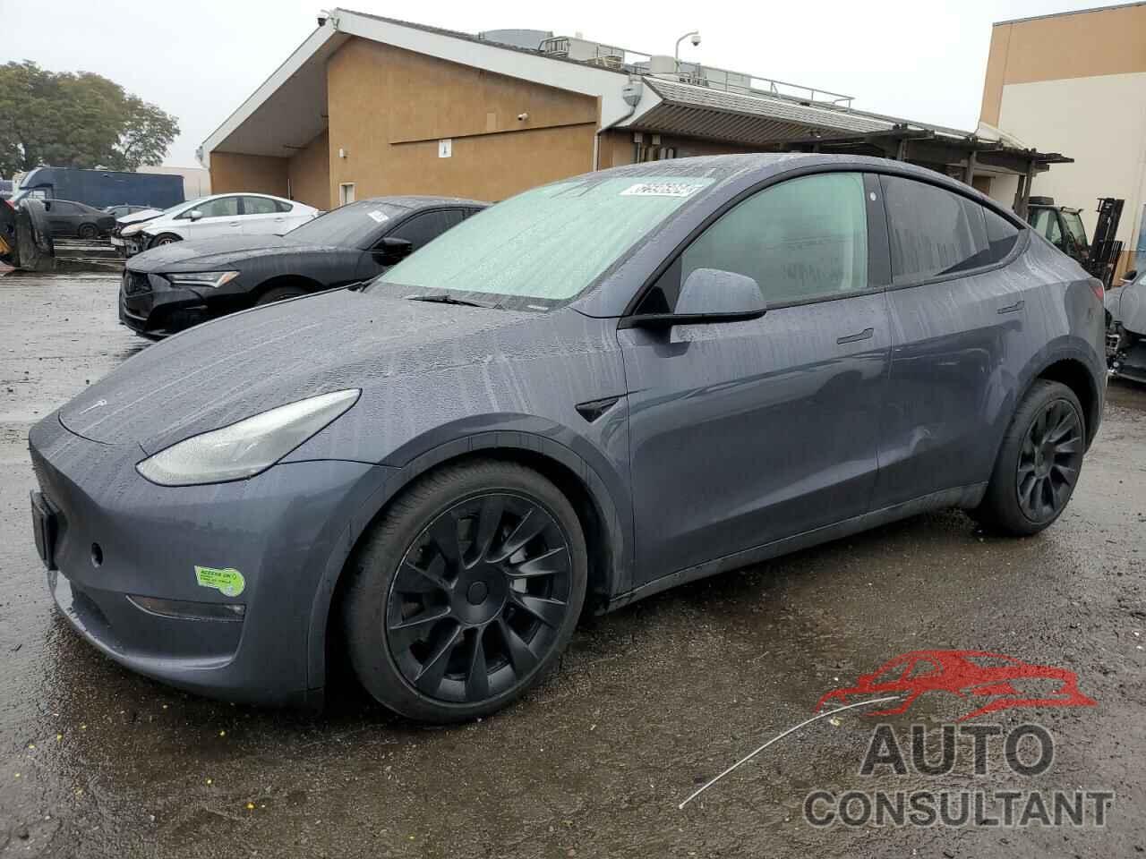 TESLA MODEL Y 2023 - 7SAYGDEE9PF637686