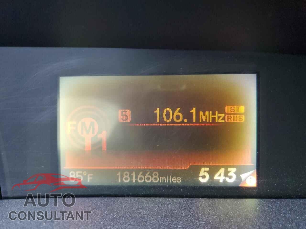 HONDA CIVIC 2012 - 2HGFB2F98CH557181