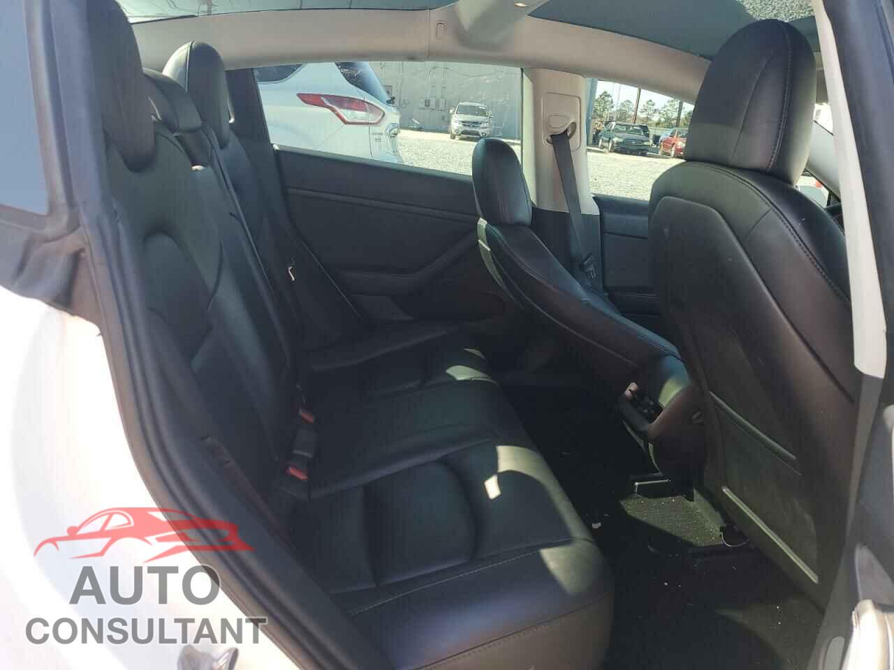 TESLA MODEL 3 2021 - 5YJ3E1EA2MF095724