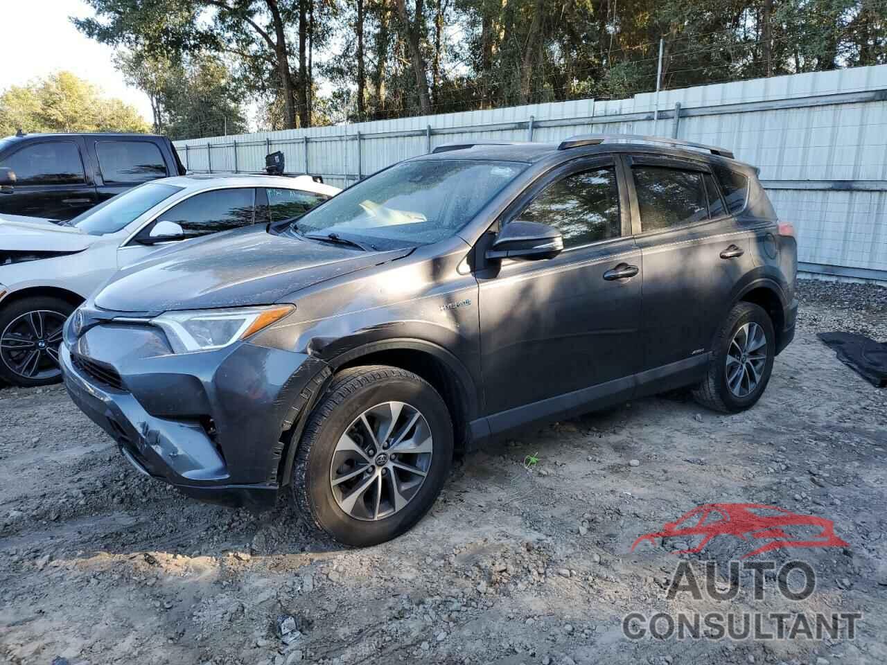 TOYOTA RAV4 2018 - JTMRJREV9JD243782