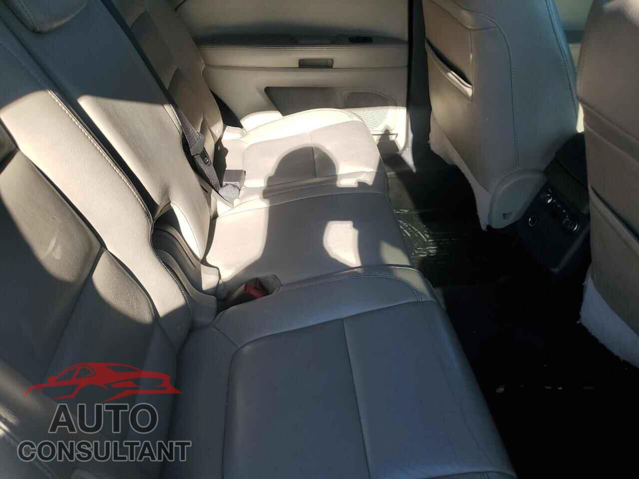 FORD EXPLORER 2013 - 1FM5K7D85DGA62009