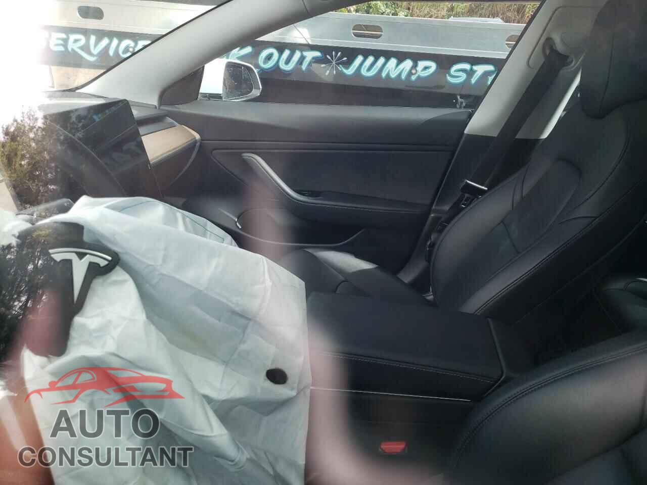 TESLA MODEL 3 2018 - 5YJ3E1EA4JF062350
