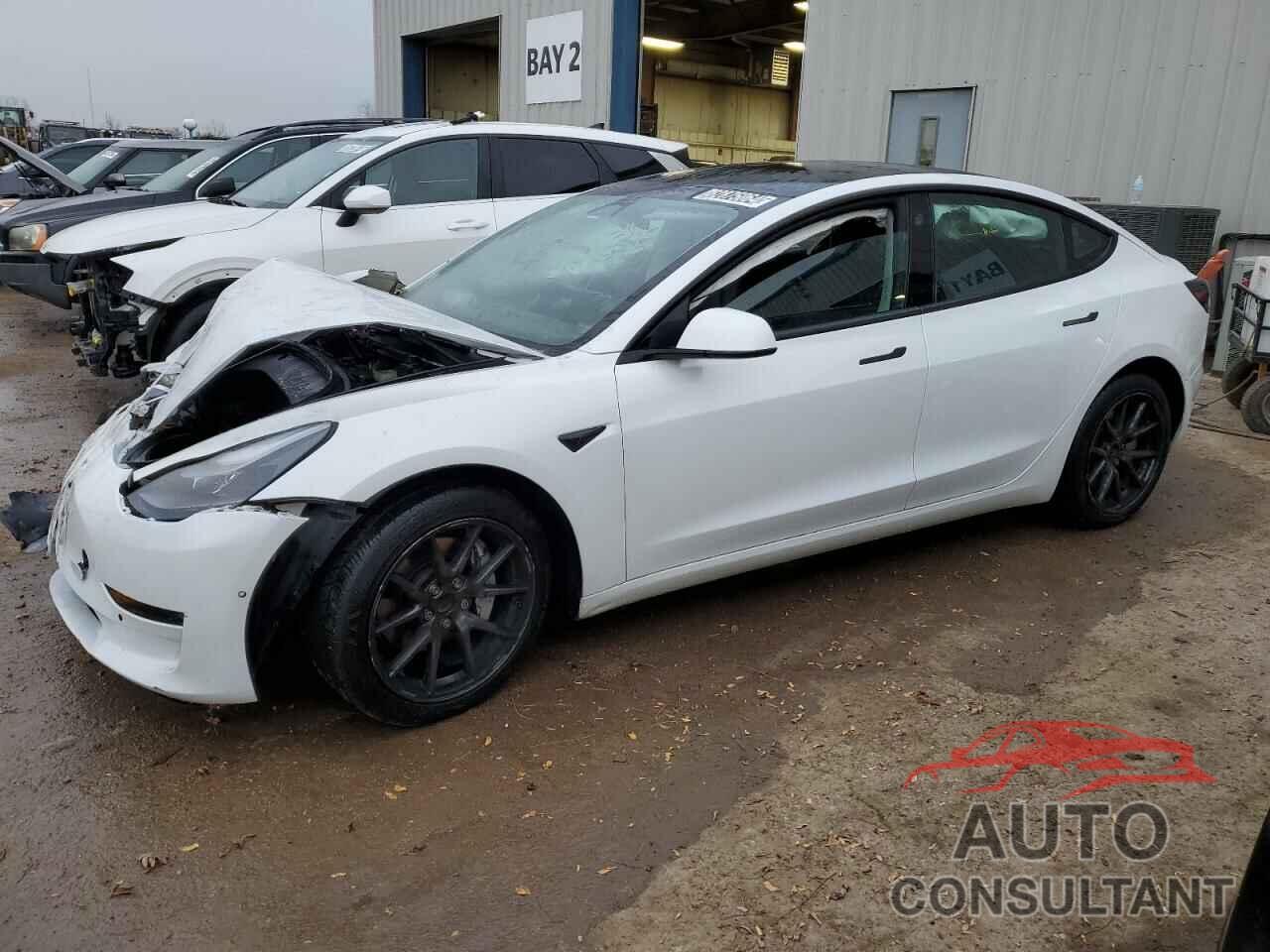 TESLA MODEL 3 2022 - 5YJ3E1EA9NF370751