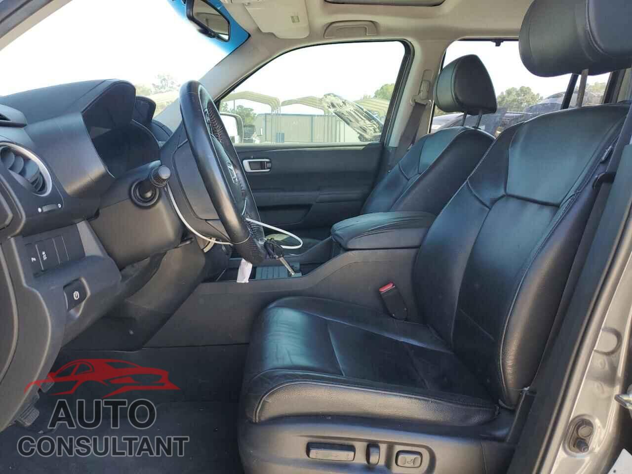 HONDA PILOT 2012 - 5FNYF3H97CB016448
