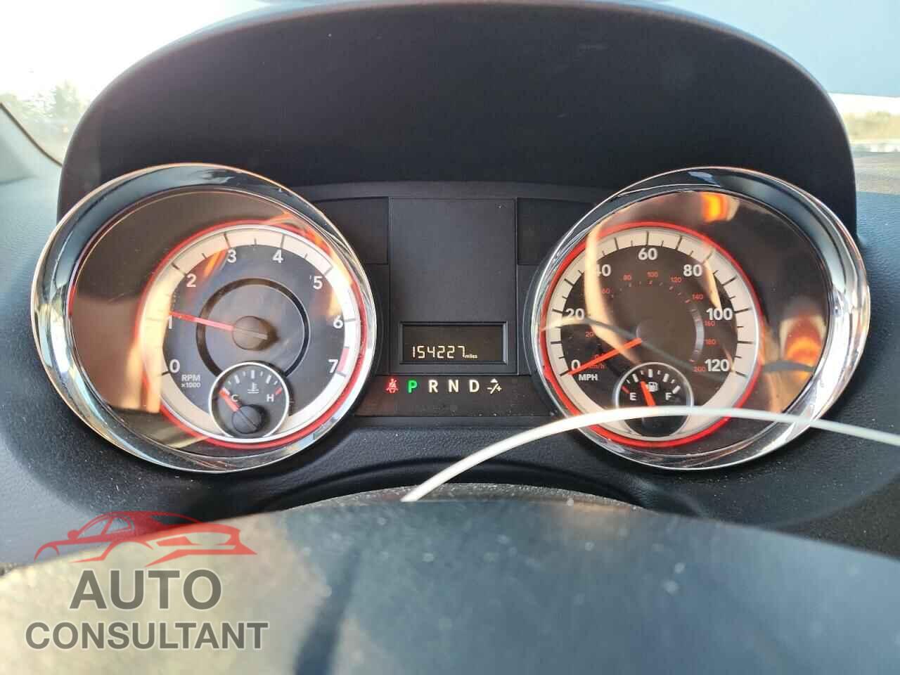 DODGE CARAVAN 2017 - 2C4RDGBG8HR855139