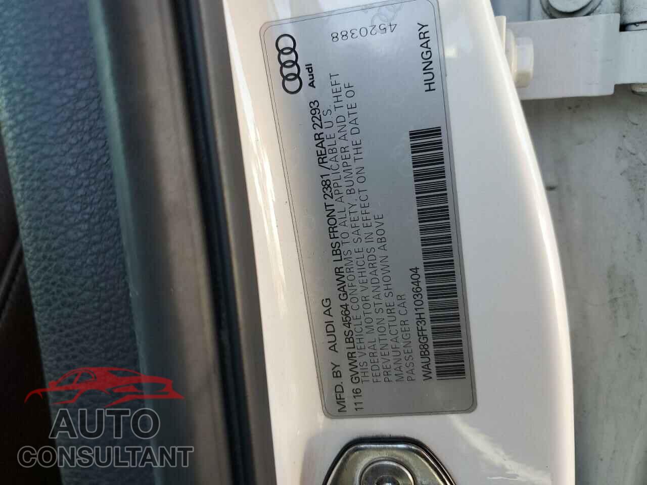 AUDI A3 2017 - WAUB8GFF3H1036404