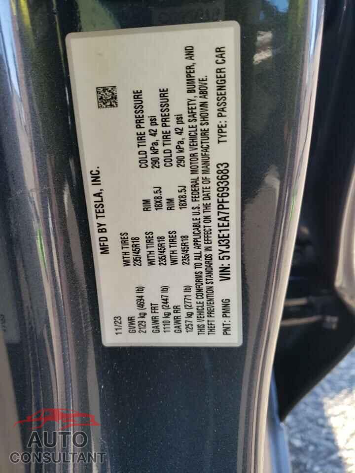 TESLA MODEL 3 2023 - 5YJ3E1EA7PF693683