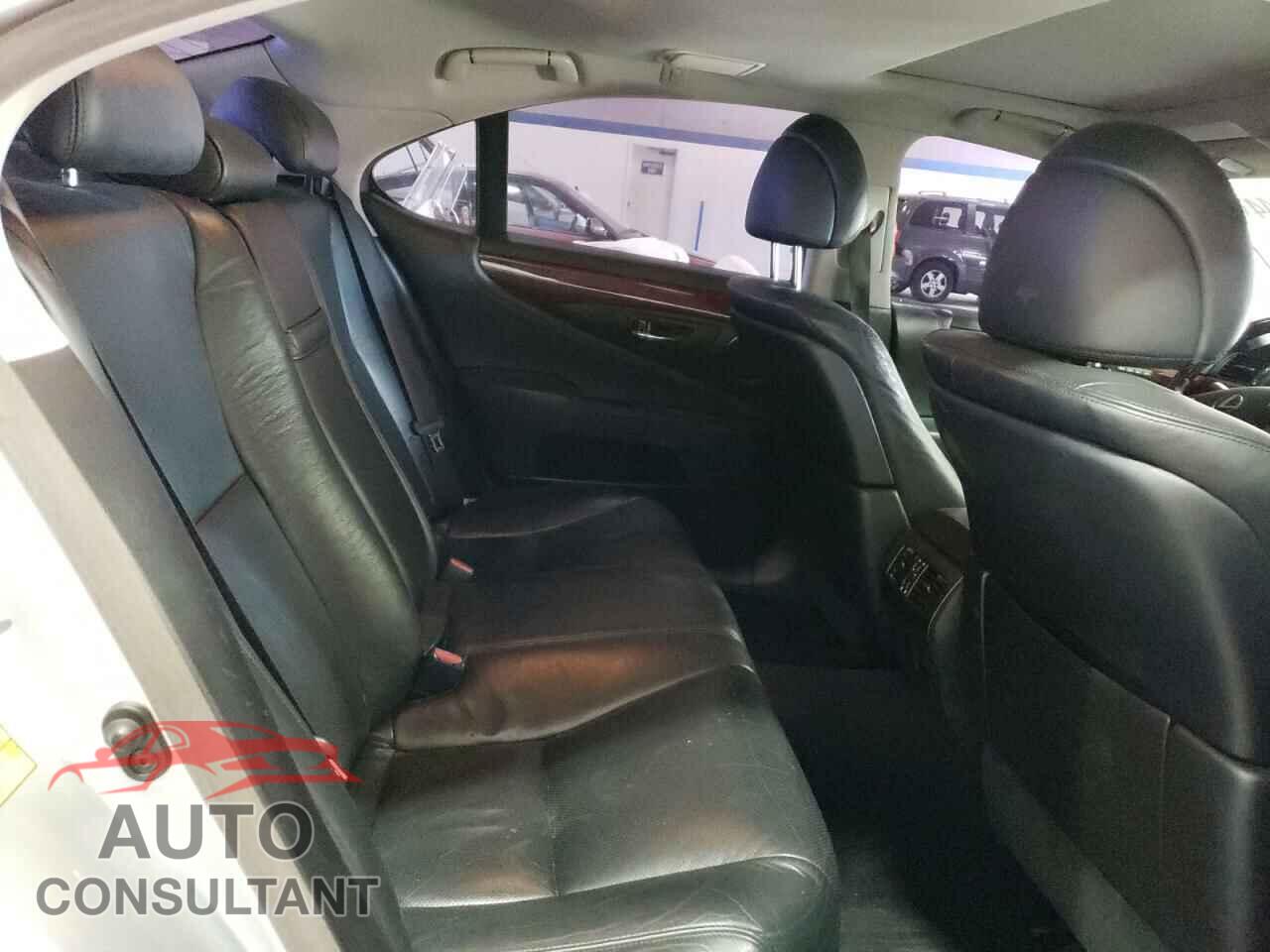 LEXUS LS460 2010 - JTHCL5EF2A5008733