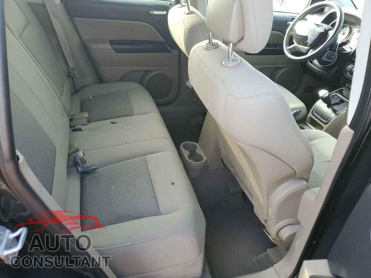 JEEP COMPASS 2010 - 1J4NF1FB4AD629252