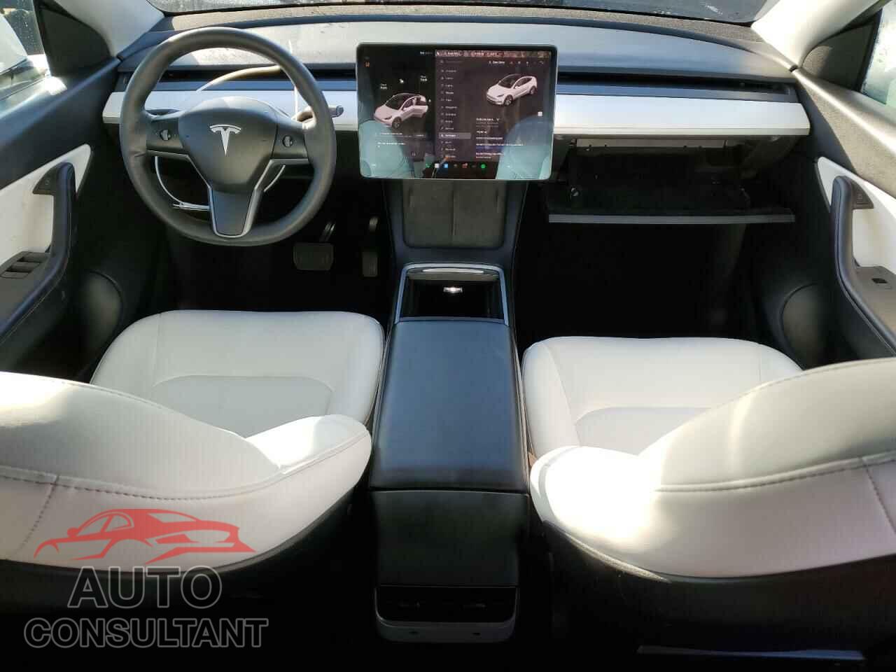 TESLA MODEL Y 2021 - 5YJYGAEE4MF238191