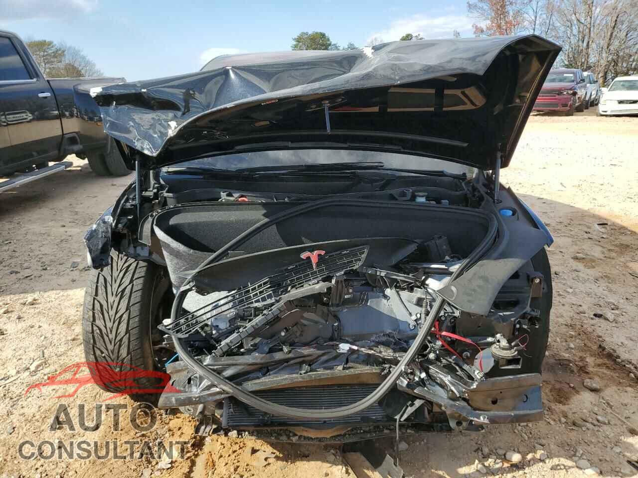 TESLA MODEL X 2016 - 5YJXCAE22GF014466