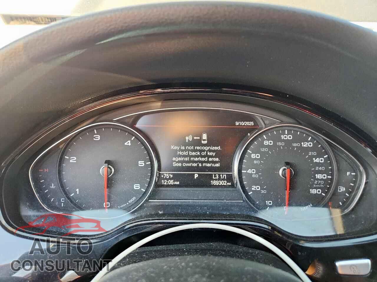 AUDI A8 2014 - WAURMAFD4EN001333