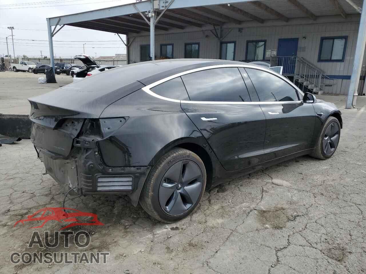 TESLA MODEL 3 2020 - 5YJ3E1EB9LF710566