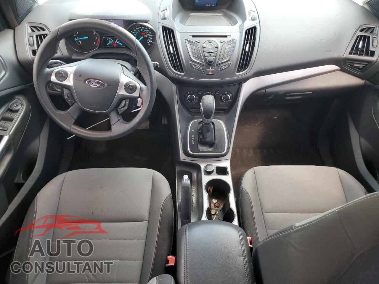 FORD ESCAPE 2013 - 1FMCU9G98DUB37031