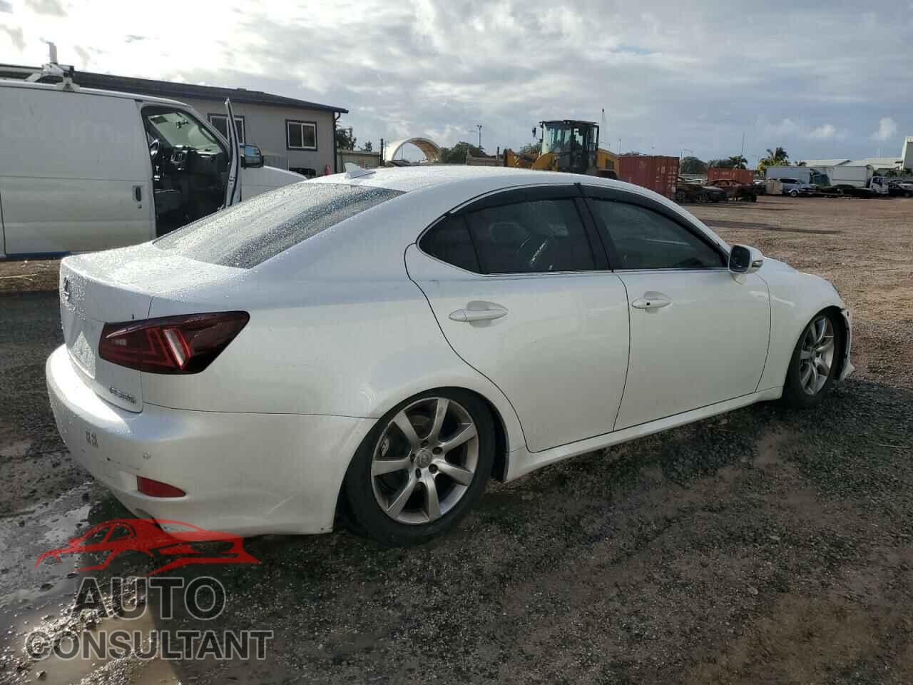 LEXUS IS 2013 - JTHBF5C2XD5189703