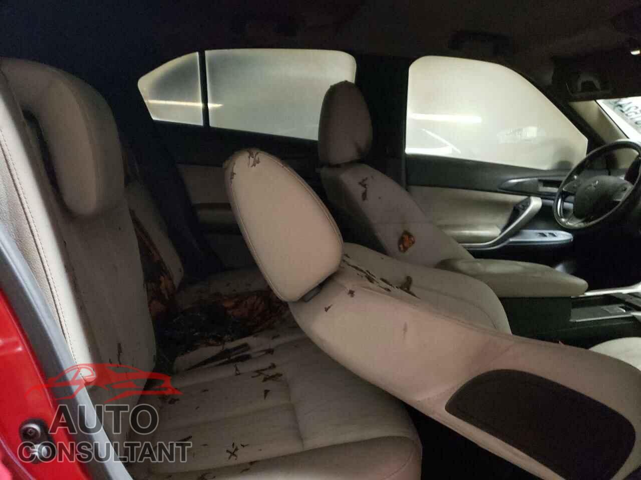 MITSUBISHI ECLIPSE 2018 - JA4AT5AA6JZ042941