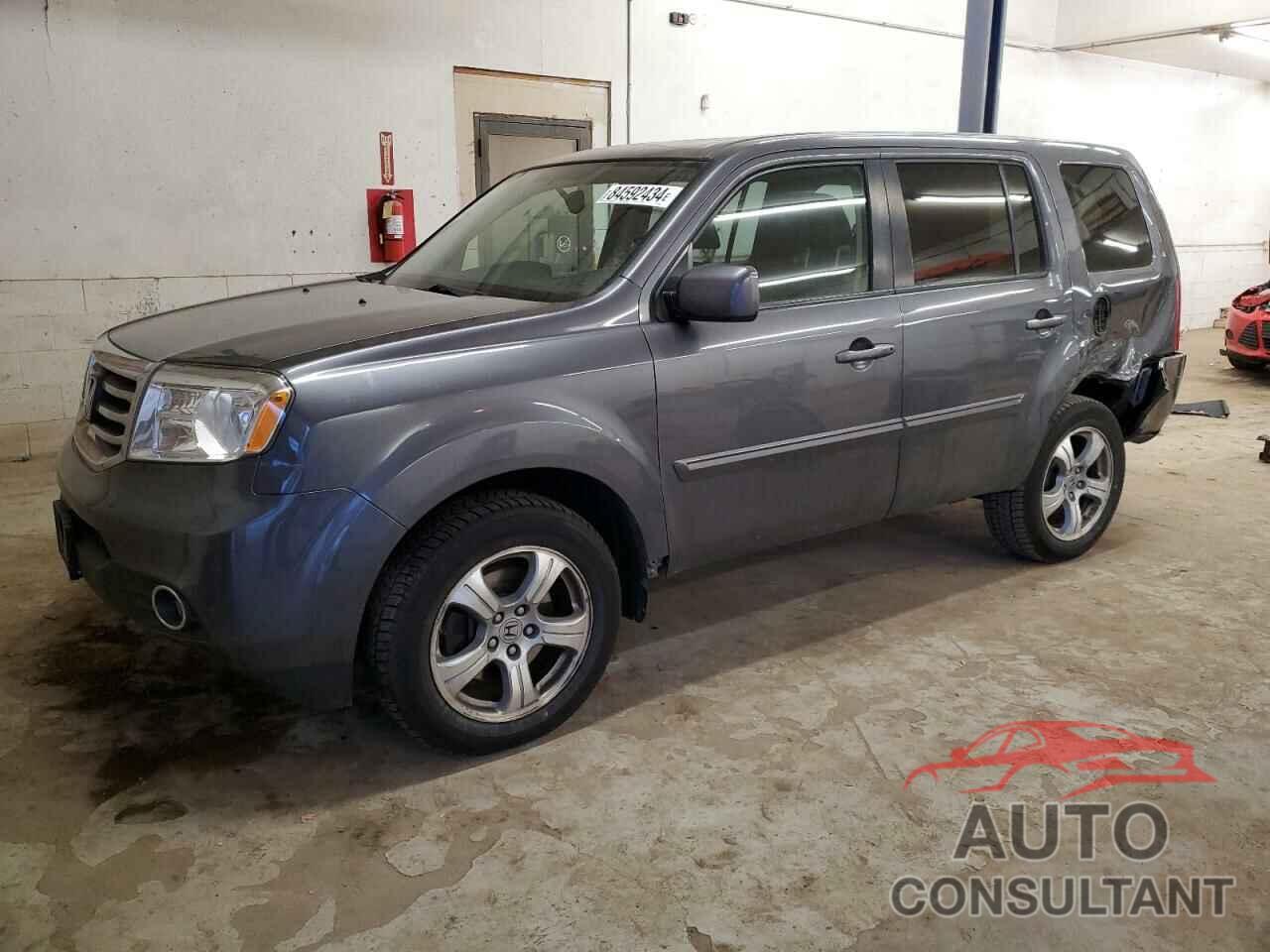 HONDA PILOT 2015 - 5FNYF4H52FB034394