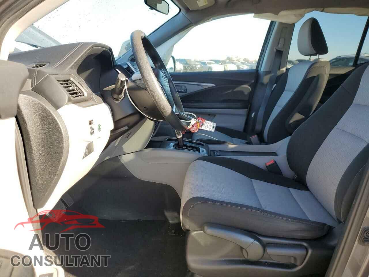 HONDA RIDGELINE 2017 - 5FPYK2F48HB007351