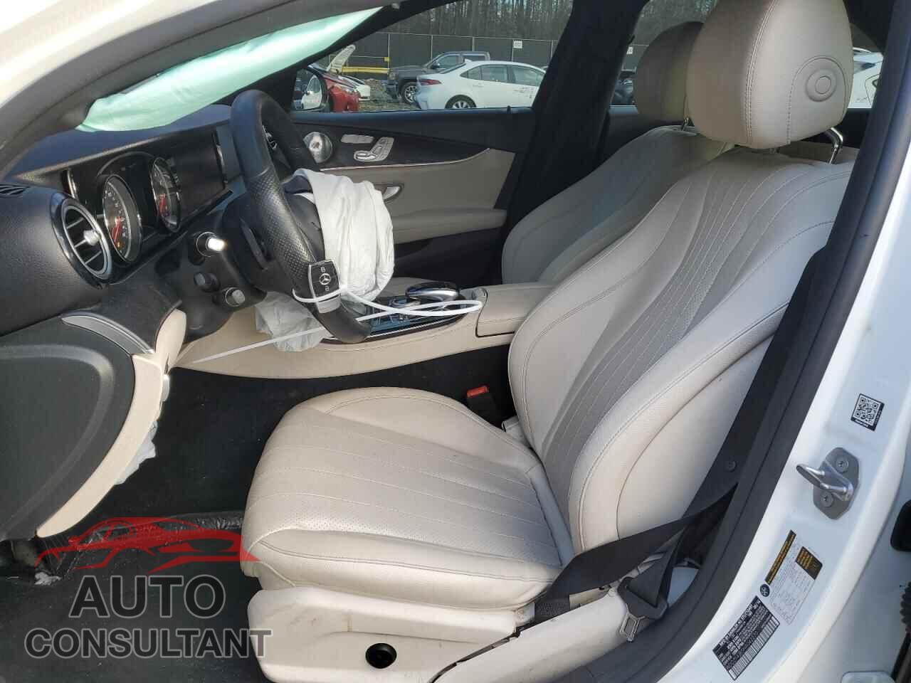 MERCEDES-BENZ E-CLASS 2017 - WDDZF4JB5HA042270