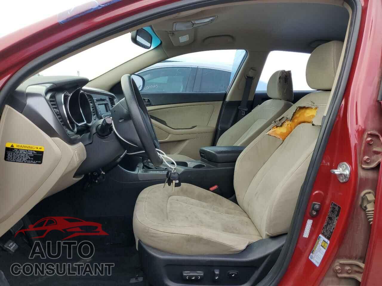 KIA OPTIMA 2011 - KNAGM4A79B5166056