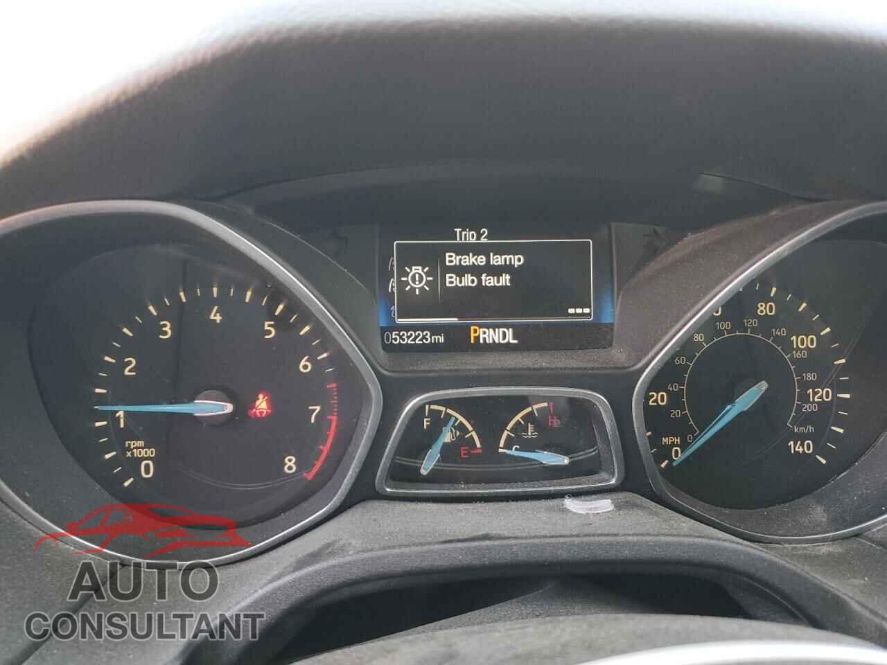 FORD FOCUS 2015 - 1FADP3E25FL384766