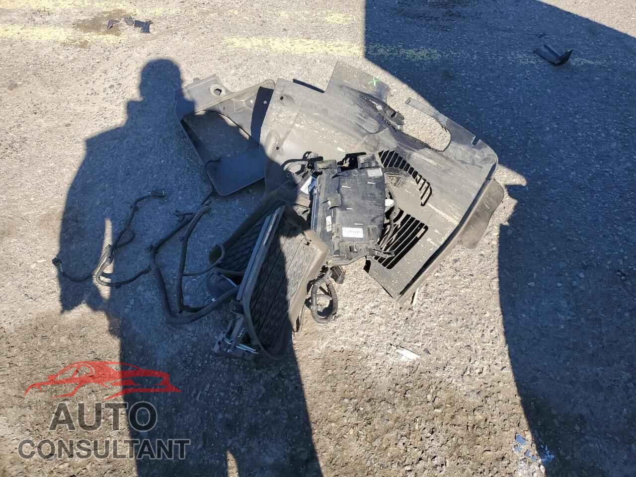 TESLA MODEL S 2015 - 5YJSA1S2XFF096790