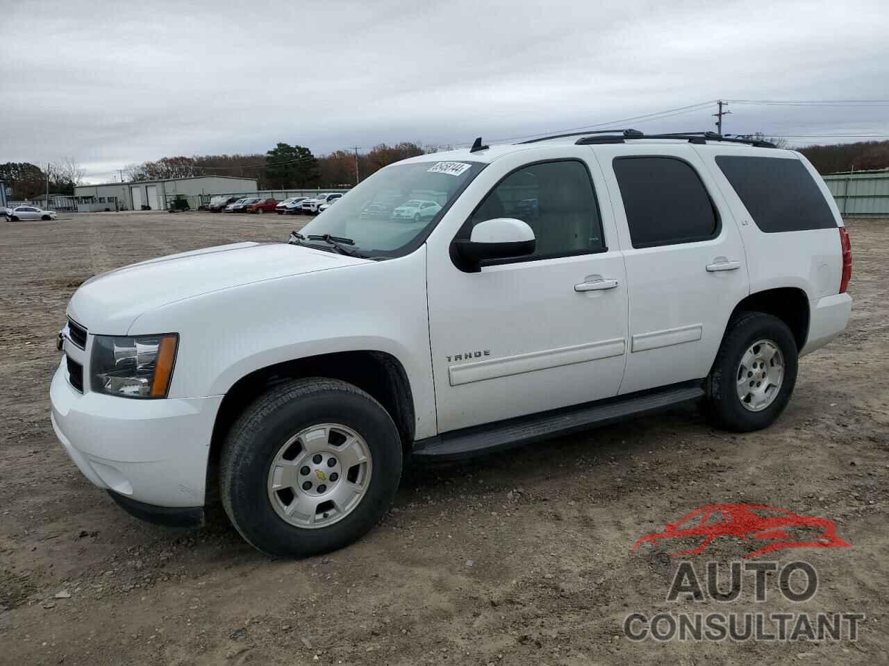 CHEVROLET TAHOE 2013 - 1GNSCBE06DR237296