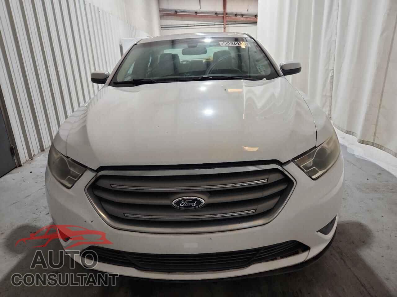 FORD TAURUS 2013 - 1FAHP2E82DG136979