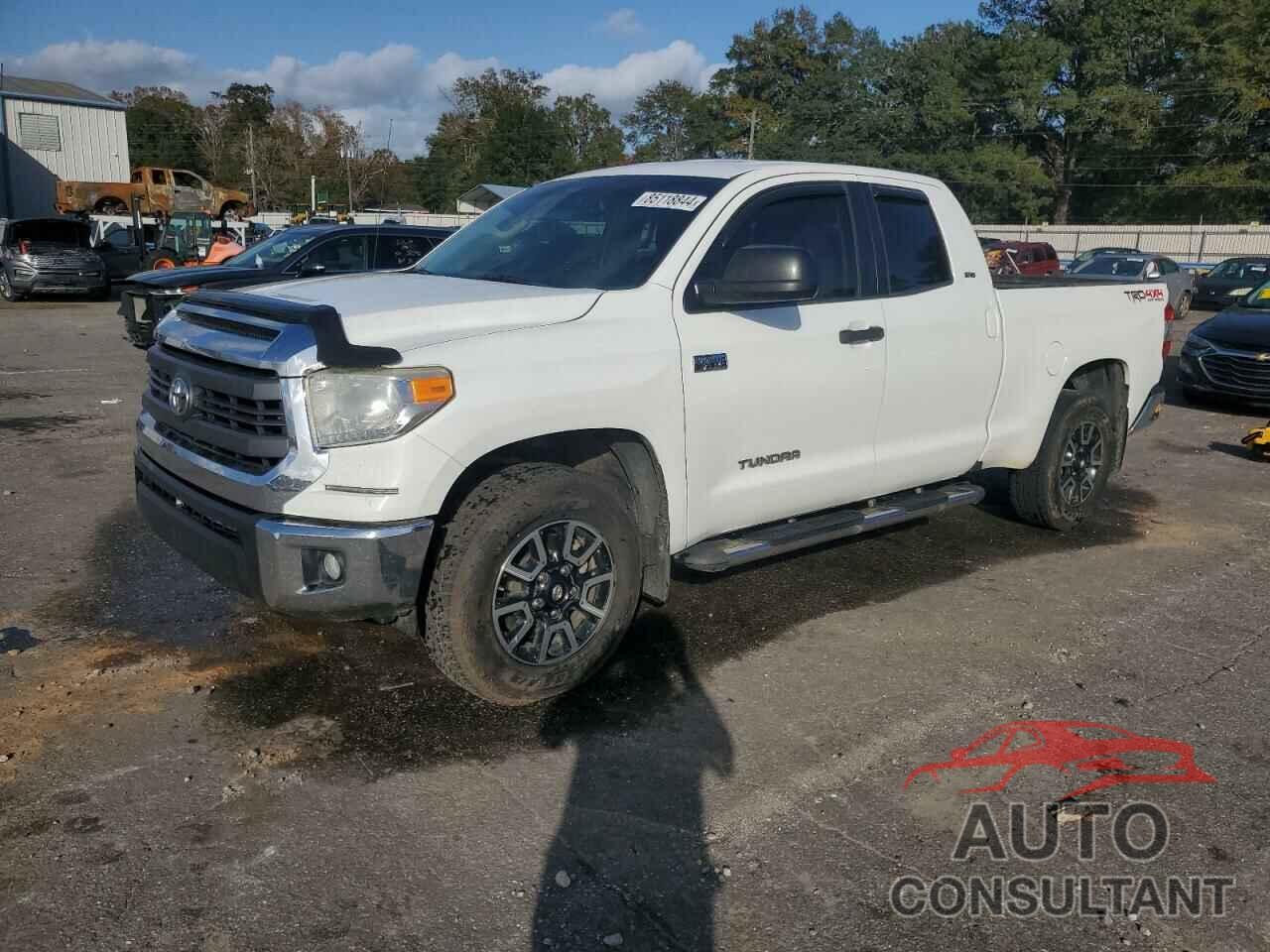 TOYOTA TUNDRA 2015 - 5TFUW5F13FX443756