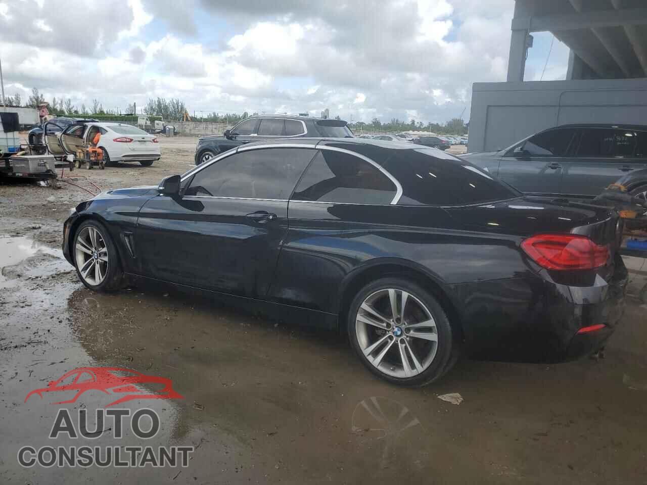 BMW 4 SERIES 2018 - WBA4Z1C51JEC70928
