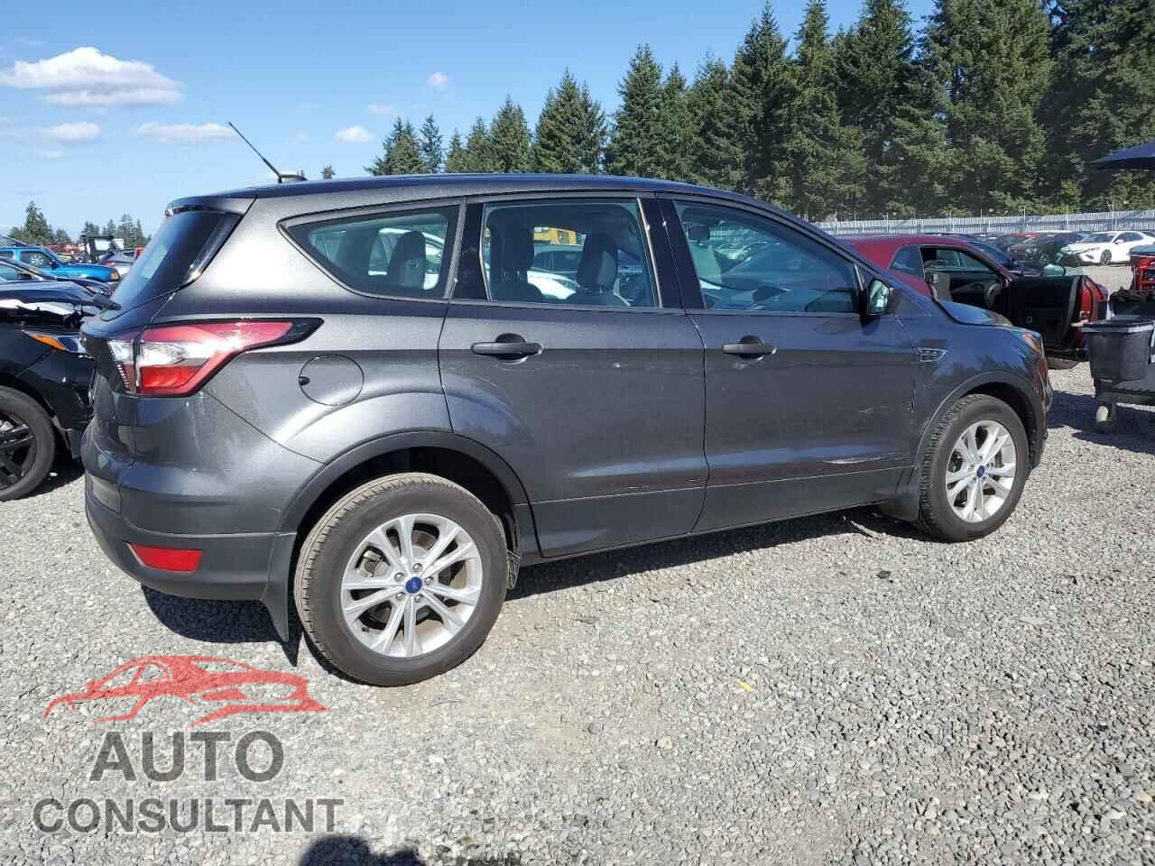 FORD ESCAPE 2018 - 1FMCU0F73JUA36583
